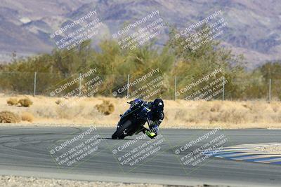 media/Jan-09-2022-SoCal Trackdays (Sun) [[2b1fec8404]]/Turn 6 (1035am)/